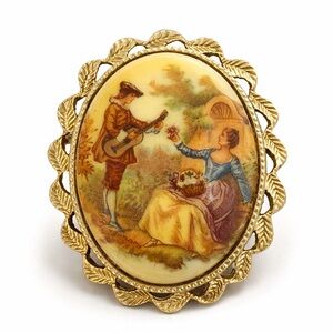 Vintage Porcelain Cameo Scenic Courting Couple Brooch Gold Tone Oval 2x1.5